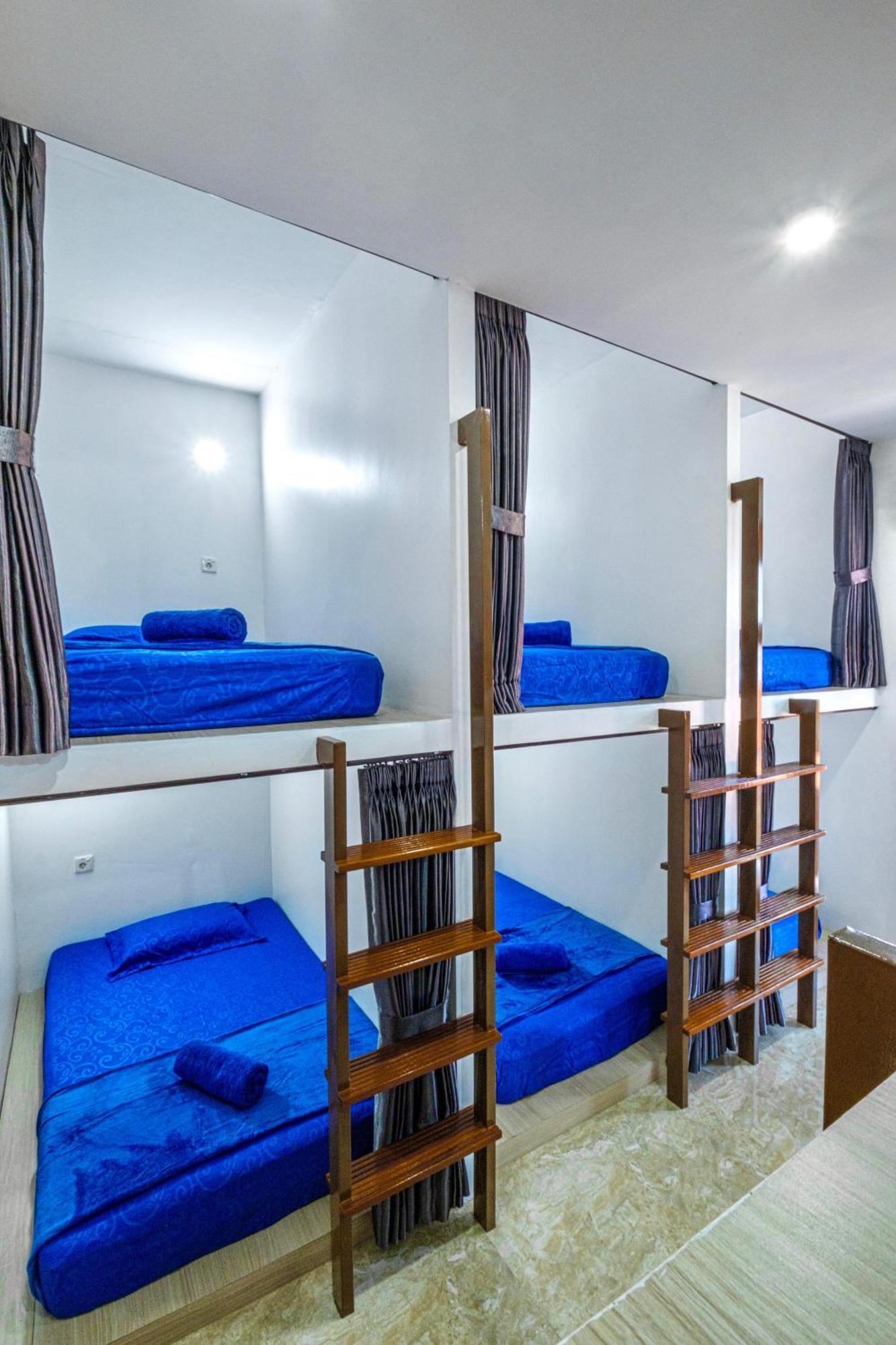 Sleep Slept Dormitory Canggu Exteriör bild